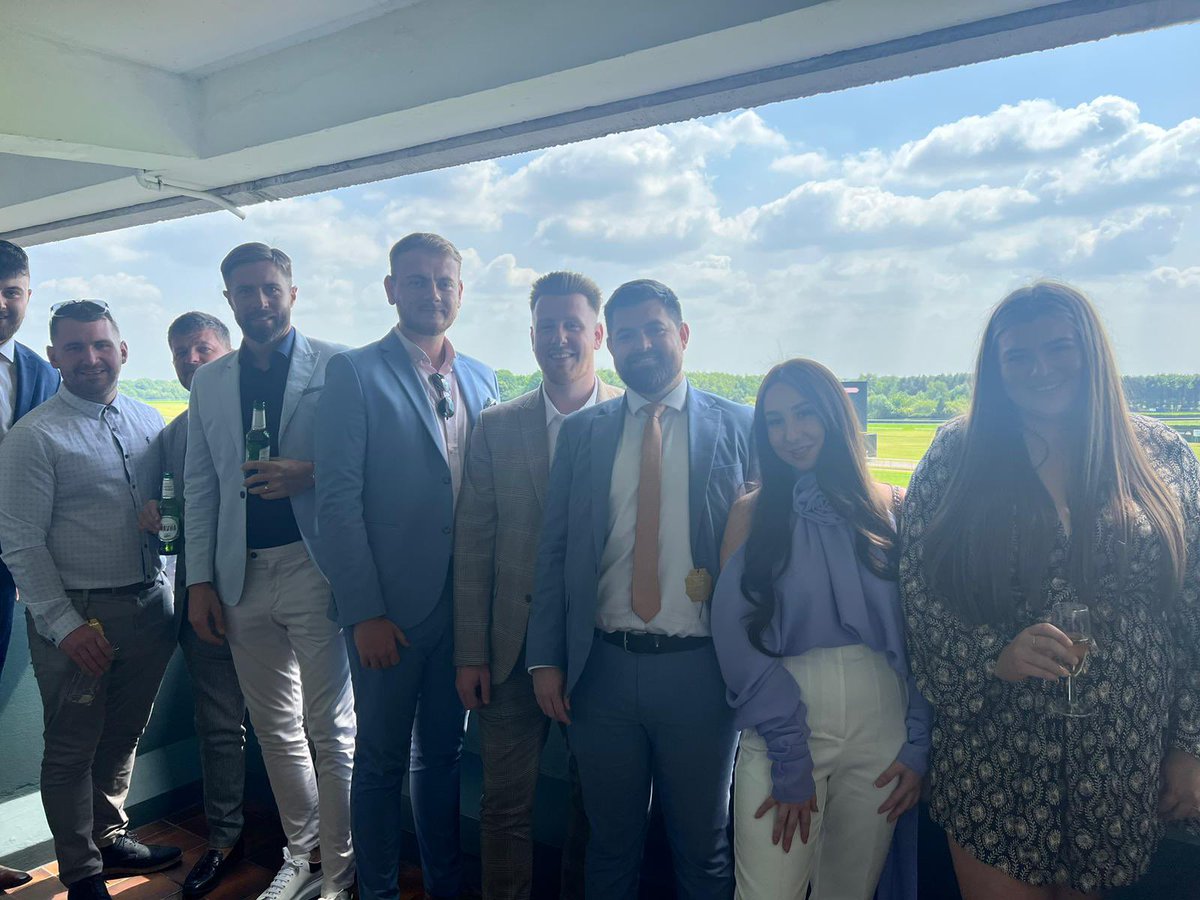 Belter day at the races yesterday set up by the man himself <a href="/tom_coghill/">Tom Coghill</a> ☀️🏇