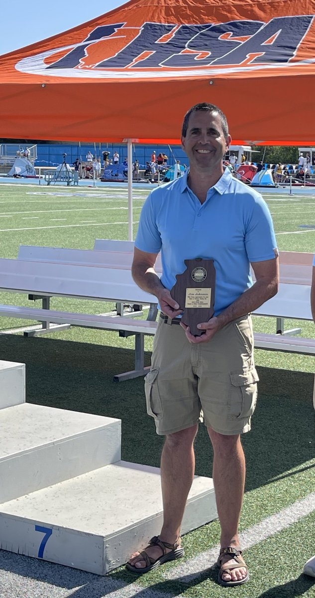 IrishtrackF's tweet photo. Irish Pole Vault coach Jim Johnson honored today at the boys state meet as Honorary Meet Official! Jim has worked the boys and girls state meet as a pole vault official since 2002! Tireless energy and commitment to track and field and pole vault! Congrats Jim! https://t.co/7oJK0YXS4O