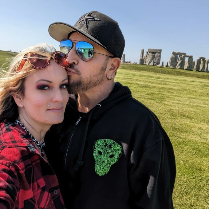 Had a wonderful time in the UK! Thank you to everyone who came to hear me speak at Oxford.... Next stop:<a href="/tag/fortheloveofdilfs"class="tags"><span>#fortheloveofdilfs</span></a>