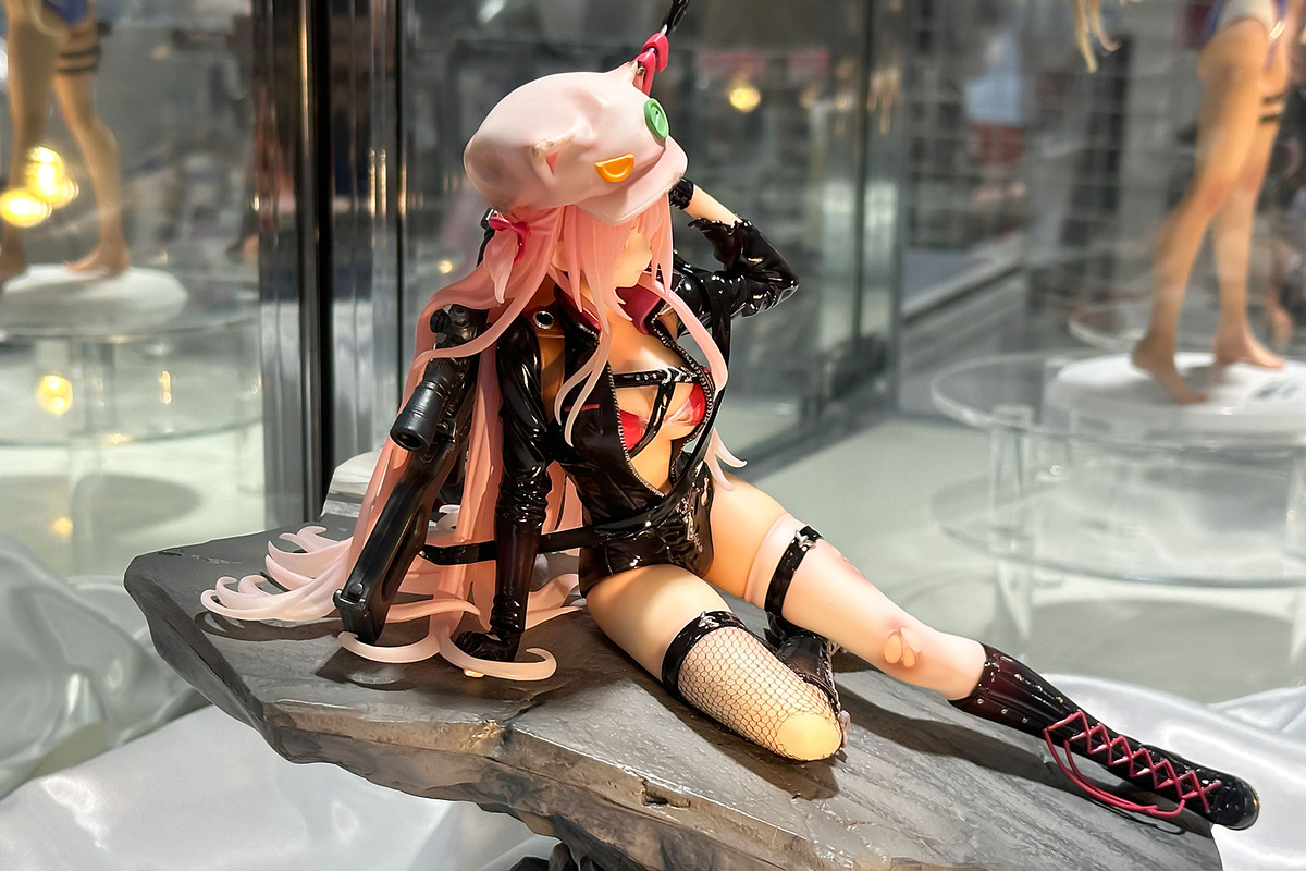 hobbywatch_jp's tweet photo. 【あみあみ展示撮り下ろし】負けた感じの表情が愛おしい!「UKM-2000 疾風迅雷 -重傷 Ver.-」 「幻影暴走花」の限定スキンをフィギュア化 https://t.co/x0OMwXtake #ドルフロ #UKM2000 https://t.co/Tl8oJHnXuC