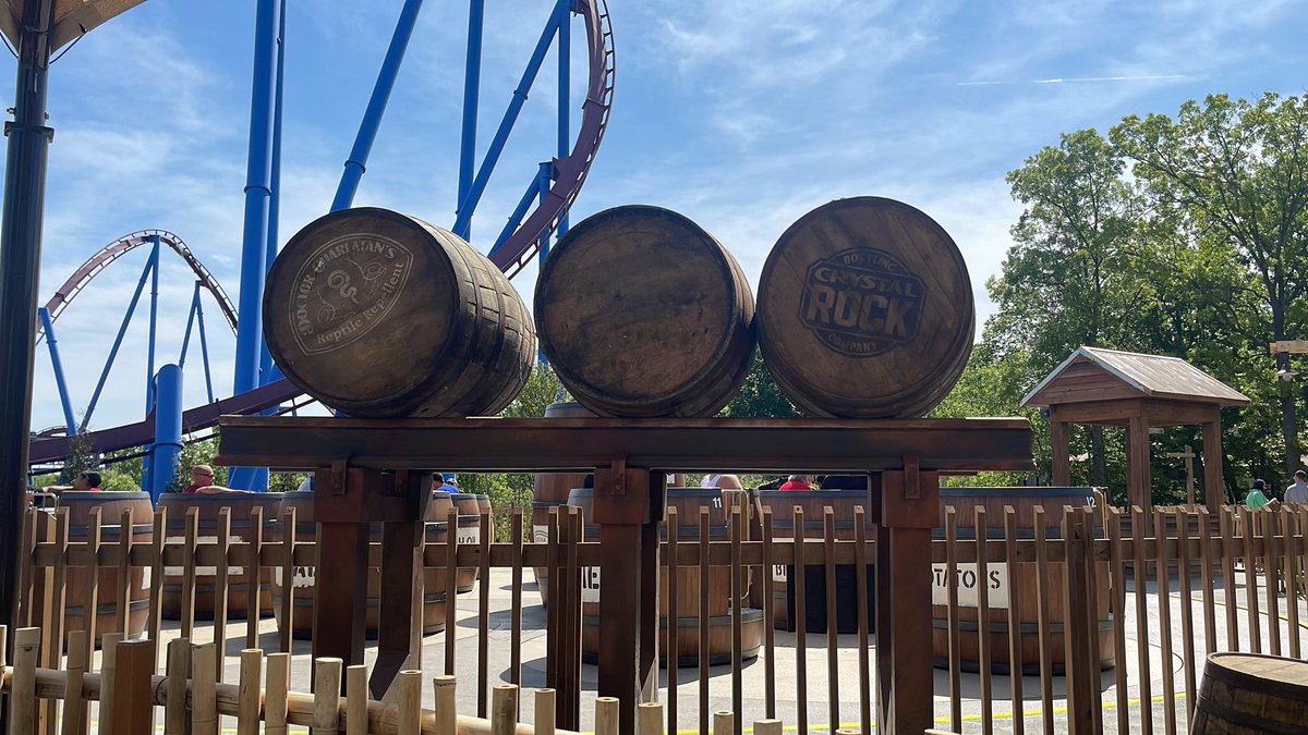 BuckeyeCoaster's tweet photo. Cargo Loco is now open at @KingsIslandPR in #AdventurePort! The theming in the area is awesome! #kingsisland #zamperlarides https://t.co/SXtHPo6bXa