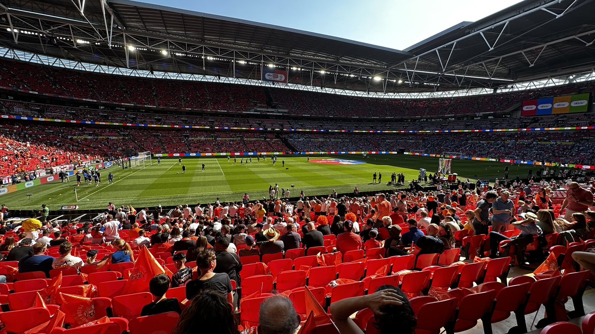 Andrew Blinston tweet media