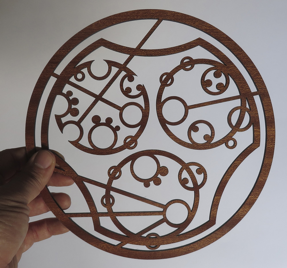 Your own name/phrase in a #Gallifreyan wooden sign #DoctorWho. #11thdoctor #UKEarlyHour - WorldwideShipping etsy.com/listing/253428…