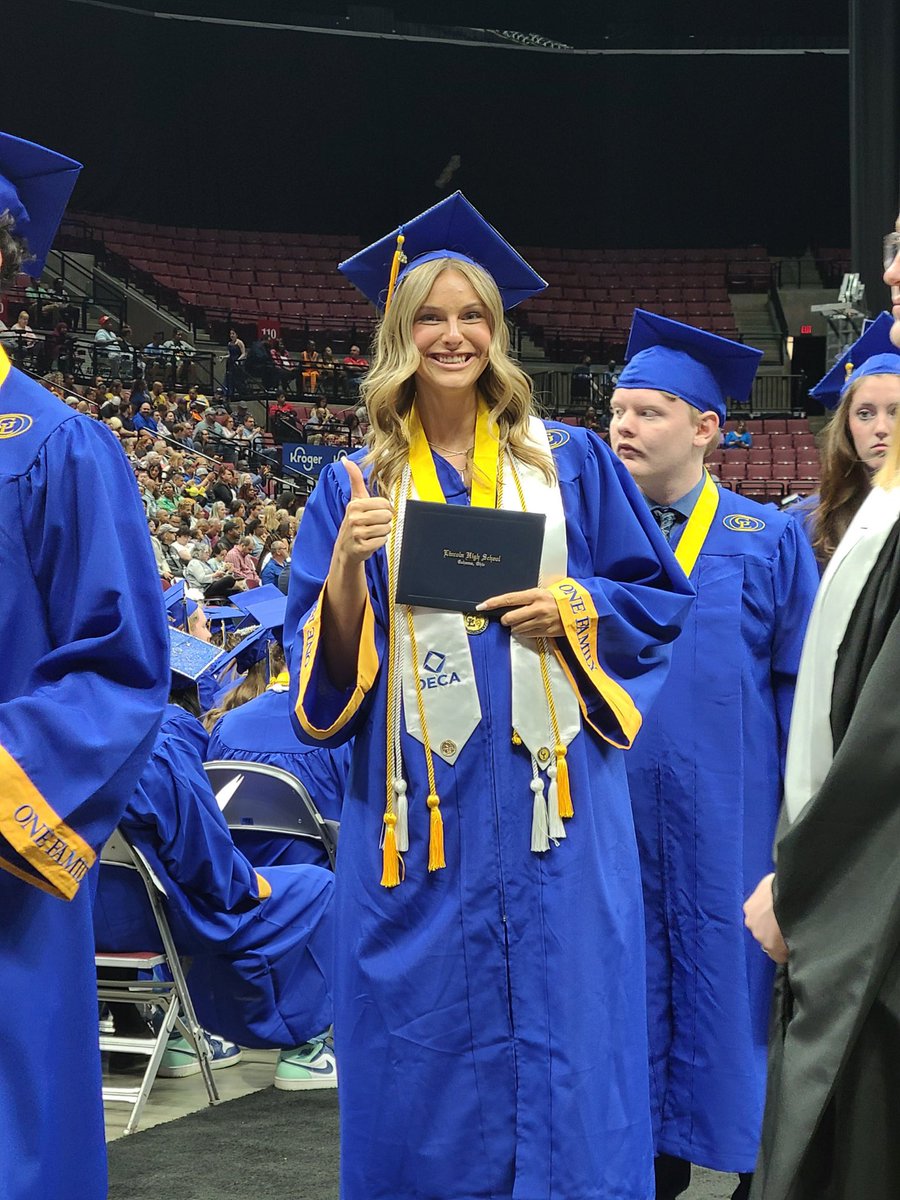 Congratulations <a href="/EmilyMarzetz/">Emily Marzetz</a> 💙💛