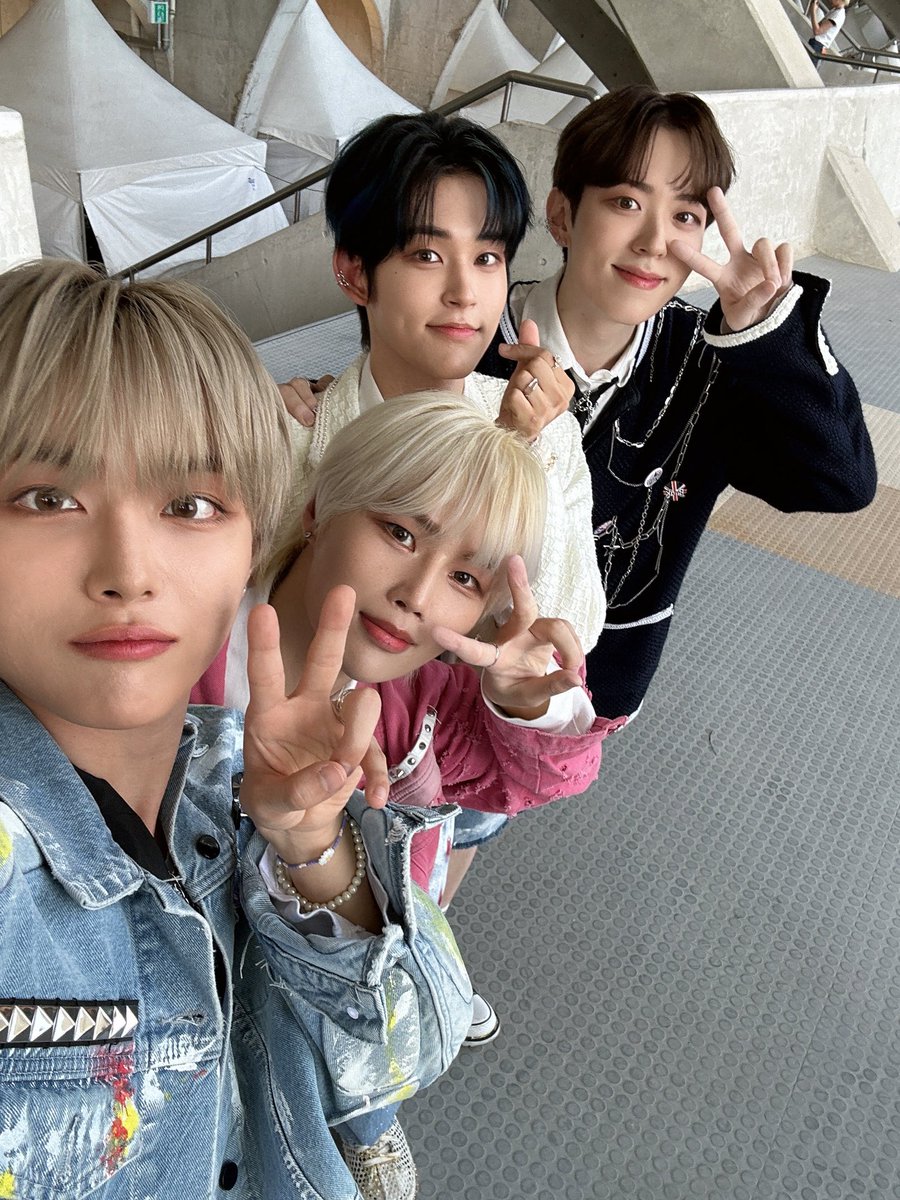 NINE_i_Firstone's tweet image. [#민준]

Take a photo🩷

#NINEi #나인아이