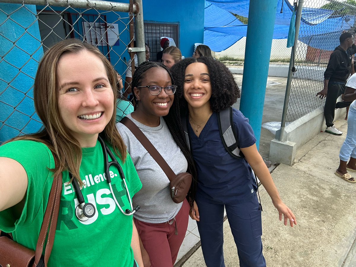 GIJessMD's tweet image. Great time working with Community Empowerment in the Dominican Republic this past week! @RushMedical @RushDOIM