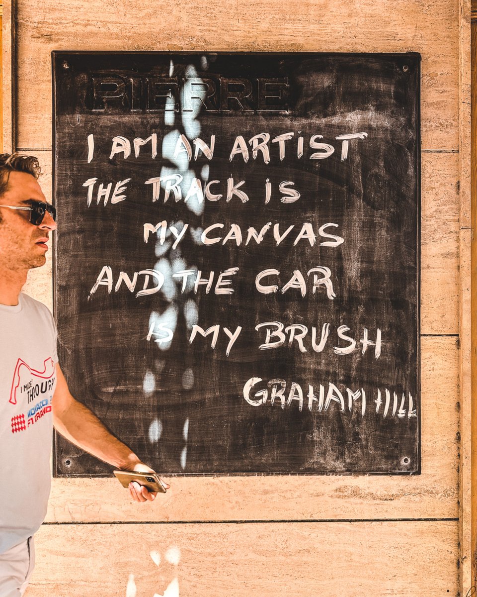 lisaderea's tweet photo. "I am an artist, the track is my canvas and the car my brush." Graham Hill #GrahamHillRacing #MonacoGP80 #monacoGP #monacograndprix2023 #monacoF1 #formula1 #grandprix #f1monaco #monacograndprix #fineartprints #limitededitionprints #printsforsale #sheclicksnet @sheclicksnet https://t.co/9axB6sKkJ8