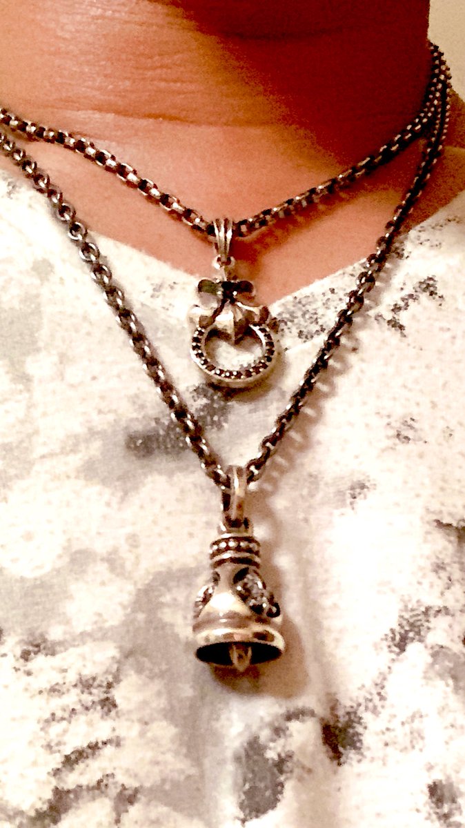 dartswakuwaku's tweet image. 行くよ！って言って行ってきました笑
やっぱりいつもココわいいね！
いつもお姉さんにはお世話になります💁ありがとうございました！

@SB_LAKETOWN 
#silverbox
#南越谷レイクタウン
#アクセサリー