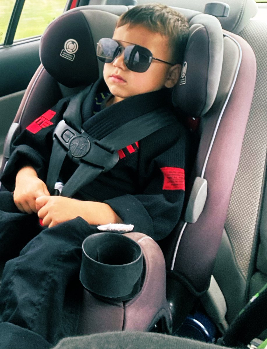 IvanTheWarriorM's tweet image. Someone’s ready for open mat. #JiuJitsu #OpenMat