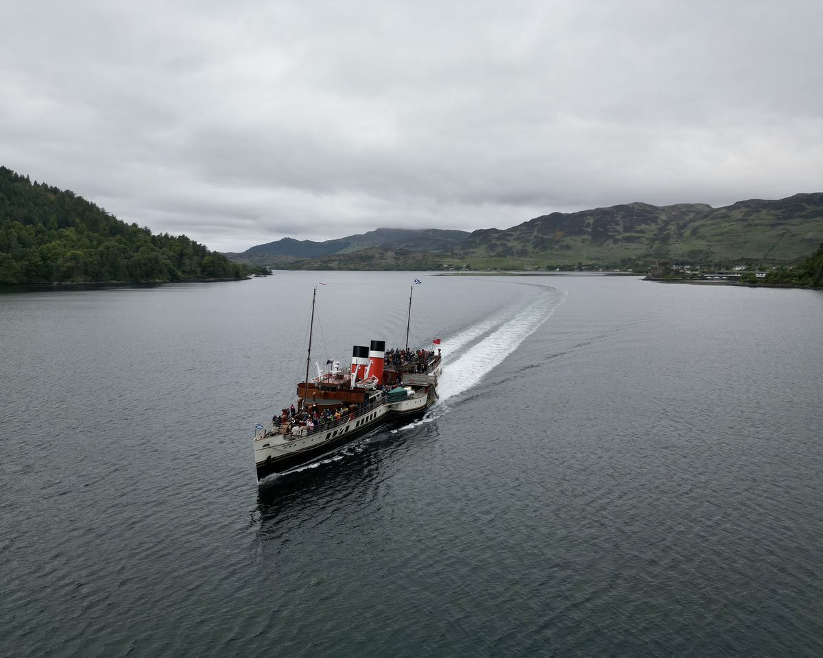 A great couple of days following the @PS_Waverley around the local waters of #Skye & #Lochalsh. I took these photos of her steaming through the #Kylerhea narrows (also featuring @FerrytoSkye) and passing by #EileanDonanCastle.