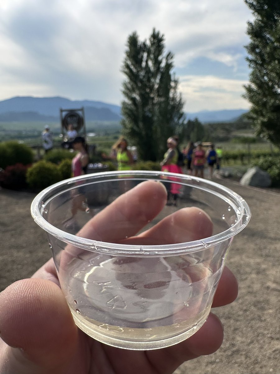 le vin de merde (@levindemerde22) on Twitter photo Here we go. @uncorkthesun #HalfCorkedMarathon first up is <a href="/rustwinery/">Rust Wine Co.</a>. I want red!
01/13
#HCM #HalfCorkedMarathon #Oliver #Osoyoos #UncorkTogether #wine #winecountry Here we go. @uncorkthesun #HalfCorkedMarathon first up is <a href="/rustwinery/">Rust Wine Co.</a>. I want red!
01/13
#HCM #HalfCorkedMarathon #Oliver #Osoyoos #UncorkTogether #wine #winecountry