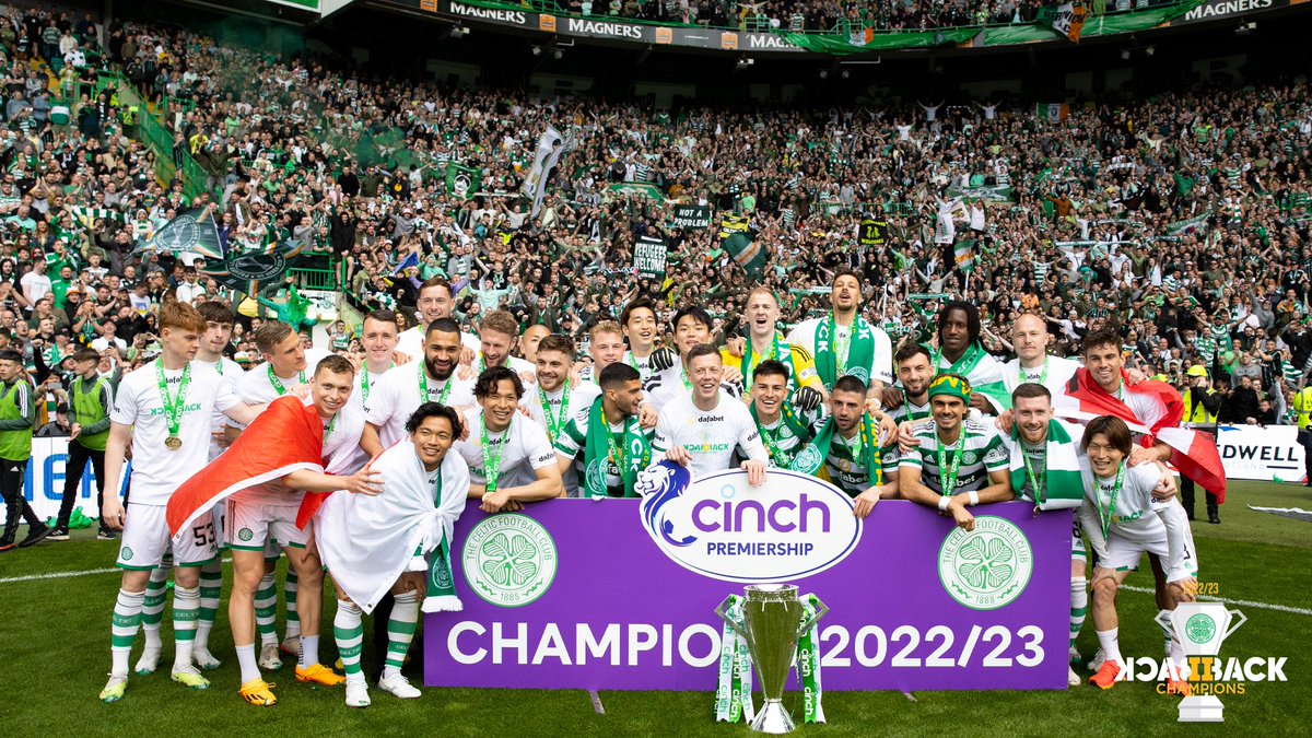 CelticFC's tweet photo. 🎶 "This land was made for you and me" 💚

#CelticFC🍀🏆 https://t.co/1hrSDm5j0l