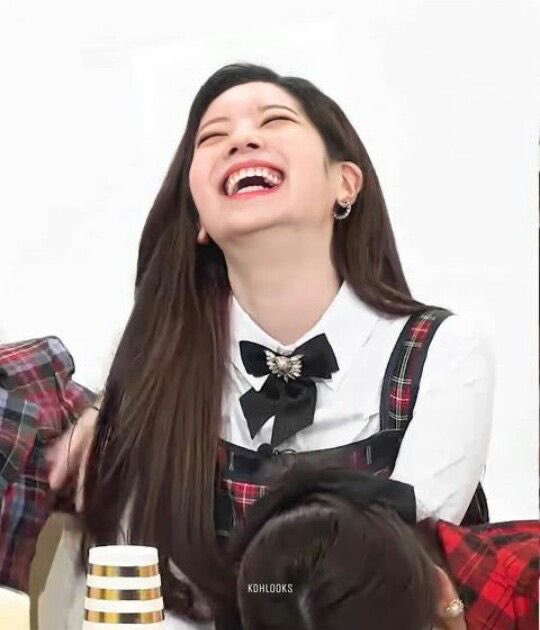 o sorriso de kim dahyun — uma thread para os onces morrerem de amor 

#오월처럼_푸른_다현이의_청춘
#Baby_Superhero_Dub
#HappyDAHYUNDay