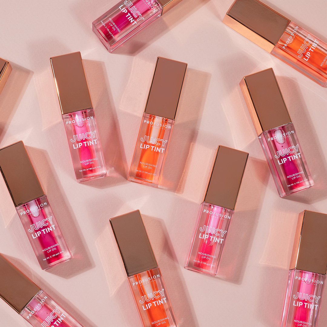 ProfusionCo's tweet image. Keep ya lips hydrated this summer 👄 Use code MEMORIAL40 for 40% off site wide now through 06/03 and stock up on these Juicy Lip Tints! 

Shop at our online store!

___________________
#profusioncosmetics #profusion #liptints #winterskincare #liptint #lipgloss #makeupphotography