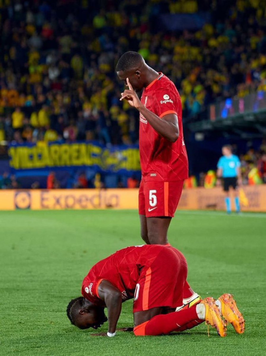 KonateFC's tweet photo. Huge congratulations to Sadio Mané on winning the Bundesliga 🤝 https://t.co/VbBwAce1PD