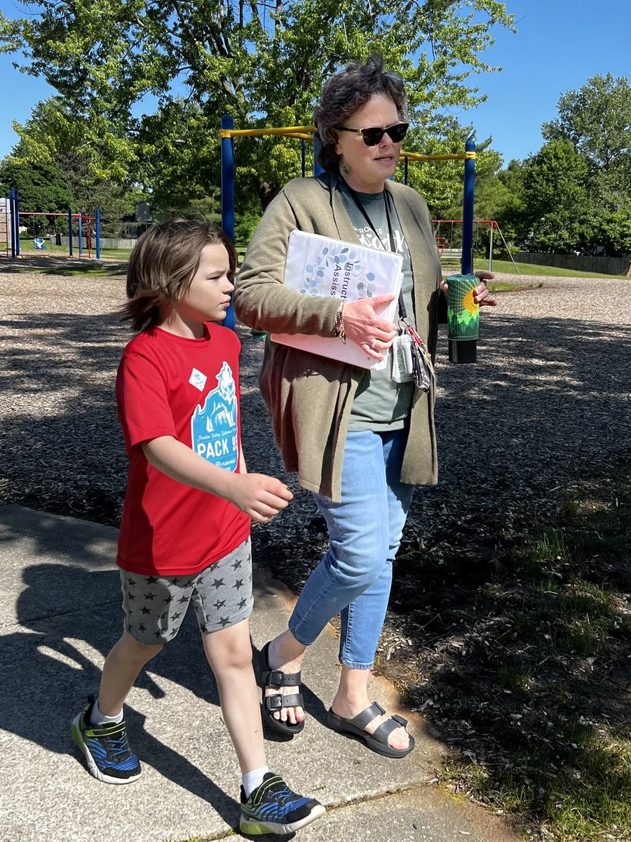 Mrs. Raudenbush tweet media