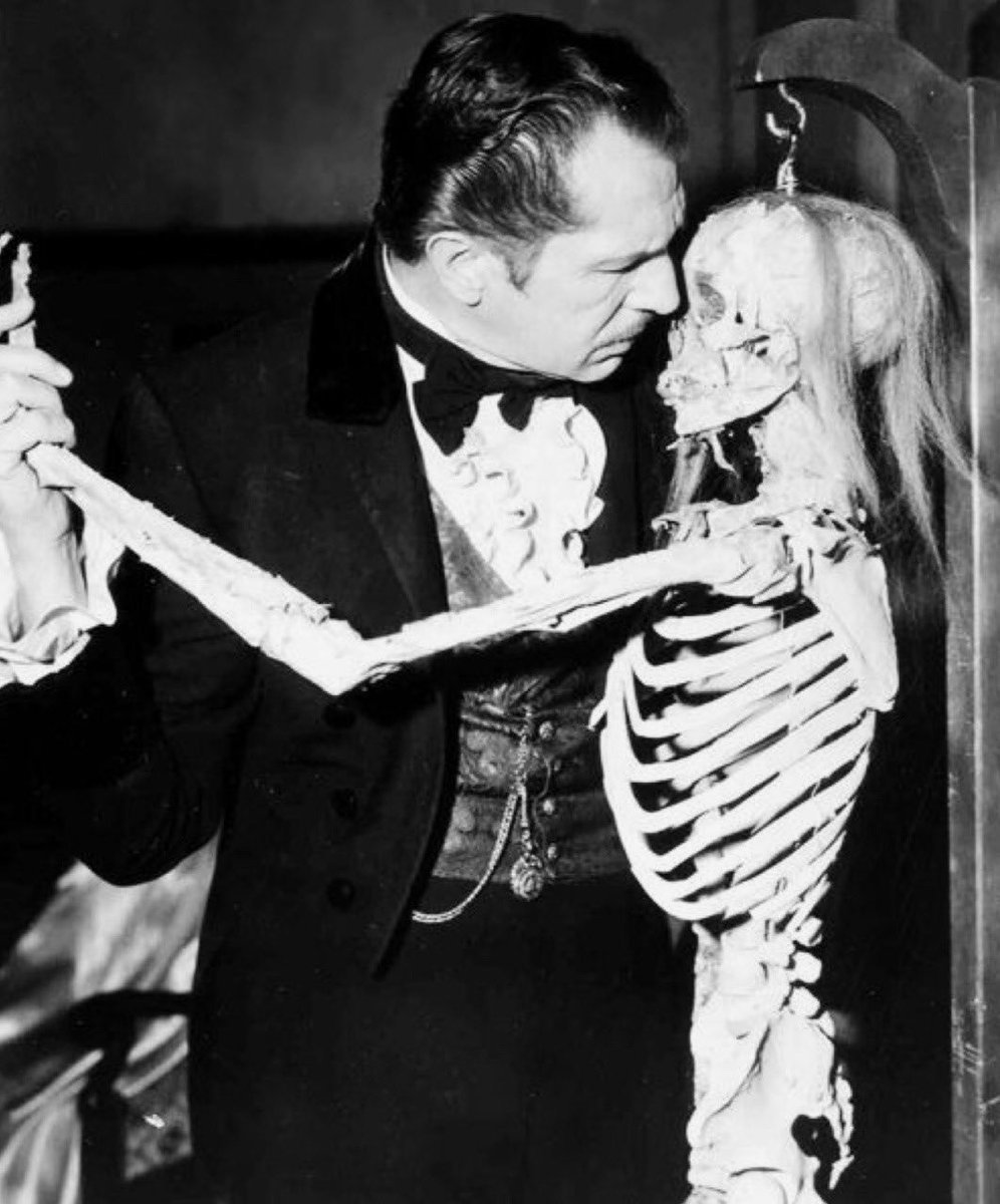 happy birthday to the late vincent price 🖤🖤