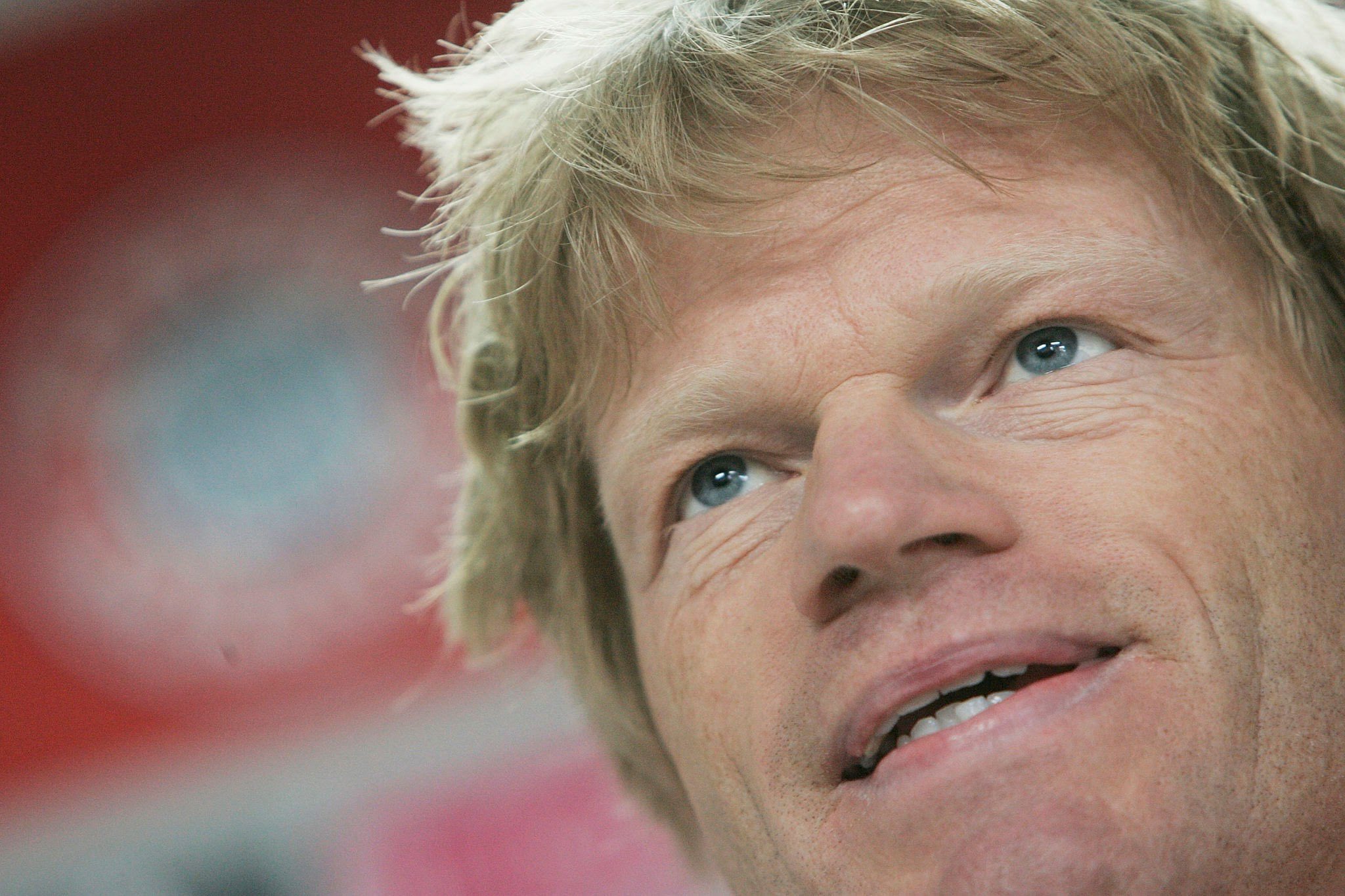 Former Bayern legend aims scathing dig at Oliver Kahn for team's shaky form  :: Live Soccer TV