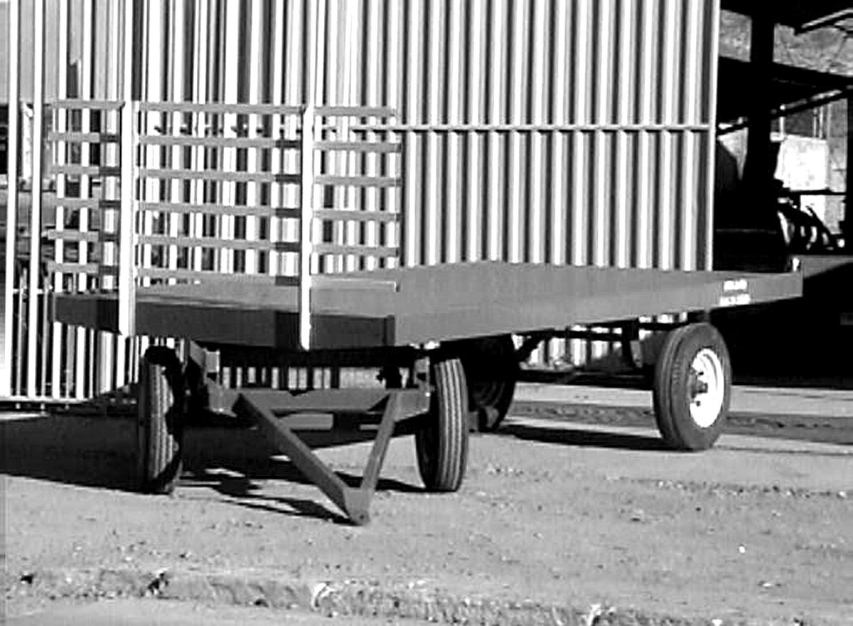 MaciChile's tweet photo. Carros agrícolas para cosecha
Plataforma con tornamesa https://t.co/zRHPAs6cWe
Transportador de bins https://t.co/6T431wgPvO 
pallets https://t.co/s3Uq9mX9jb

Productos agrícolas
#maquinariaagricola #cosechadoras #remecedordefrutos #coseshaenaltura #agricultura https://t.co/MtSDYOdUUs