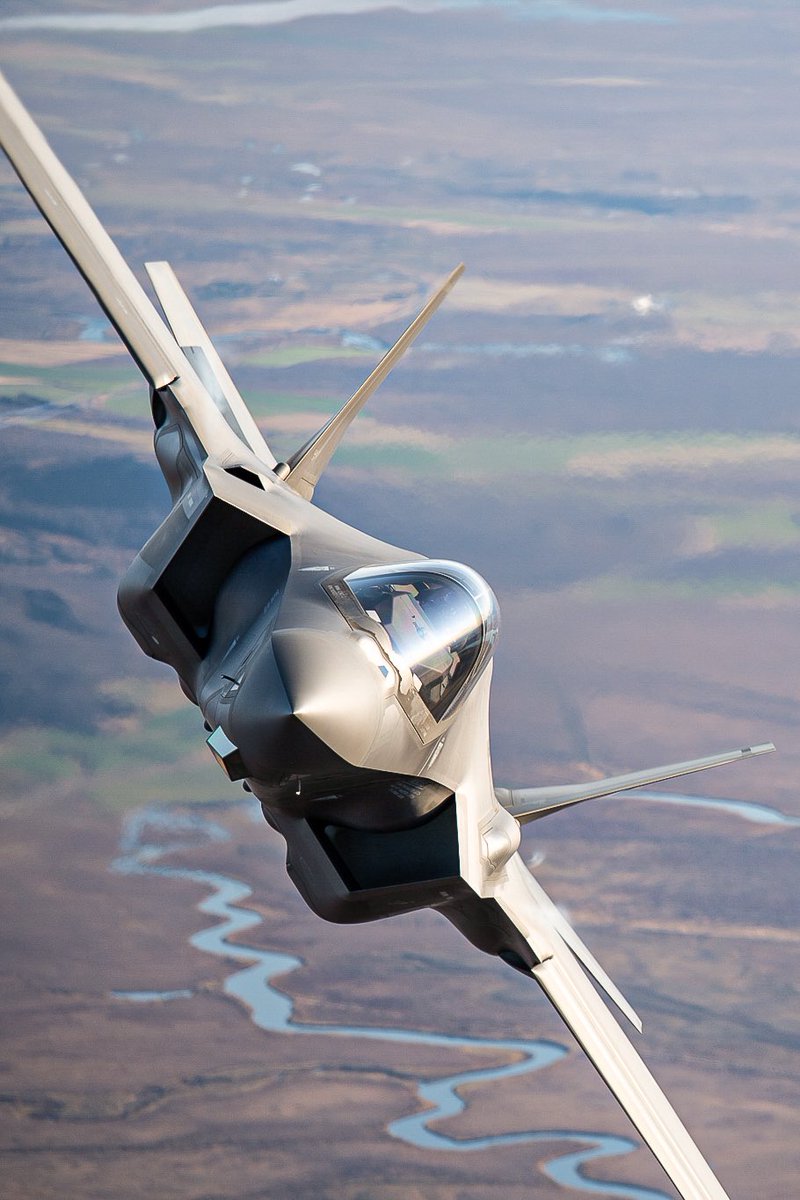 A Italian Air Force 32nd Wing F35A in Iceland skies. (NIC Edouard Bocquet)