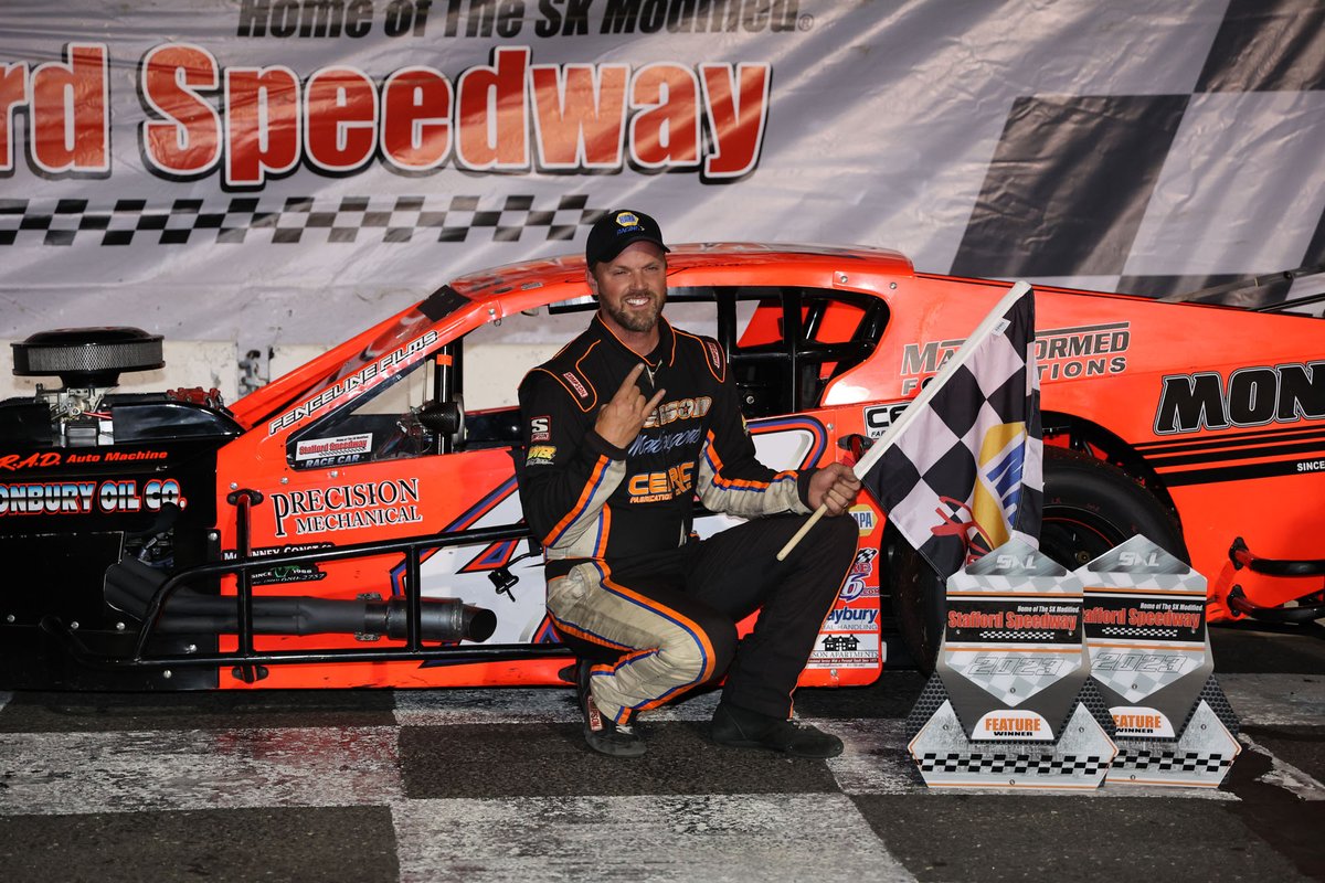 NERacing's tweet image. Brian Sullivan Wins SK Light Double Down at Stafford; Kopcik, Gray, Clement, &amp;amp; Hydar Also Score Feature Wins - newenglandracingnews.com/16