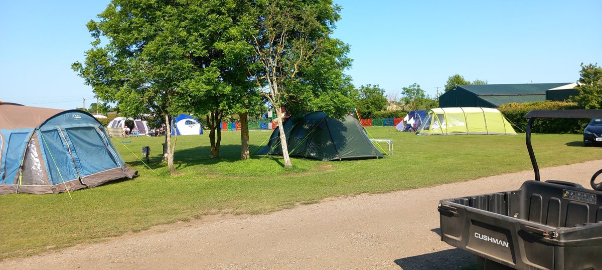 Full camp . . Everyone enjoying the sunshine . .#camplife
