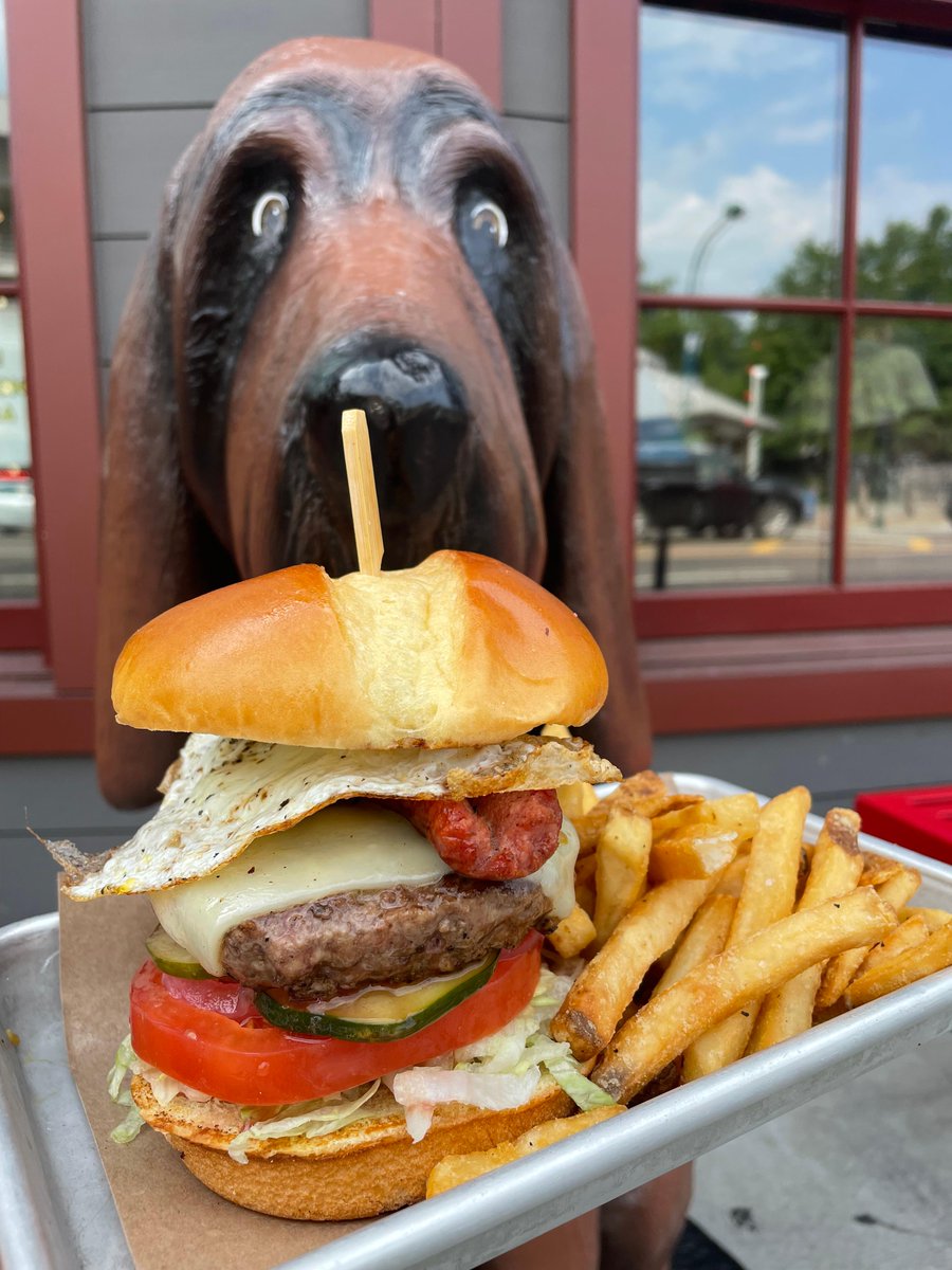 Y'all doin' hot dogs 🌭 or hamburgers 🍔 this weekend? How about BOTH on our Hell Right Burger in Gatlinburg?!