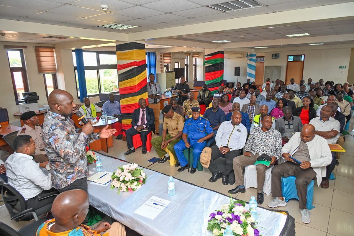 kipmurkomen's tweet photo. On the railway side, we noted the low turnaround of rolling stock and non-operationalization of the trackage rights framework as major areas of concern. We thus directed our Transport Permanent/Principal Secretaries from both countries to form a joint committee of technical officers to formulate strategies for resolving issues.