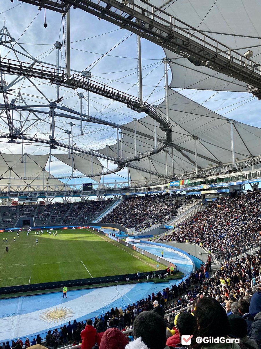 GildGara's tweet photo. 🏆⚽️ #Sub20 | #Mundial

¡Así luce el estadio 🏟️ Diego Armando #Maradona en estos momentos!

El sol acompaña la increíble tarde para el espectáculo que están brindando #Brasil 🇧🇷 y  #Nigeria 🇳🇬. https://t.co/FlFAVsMoxF