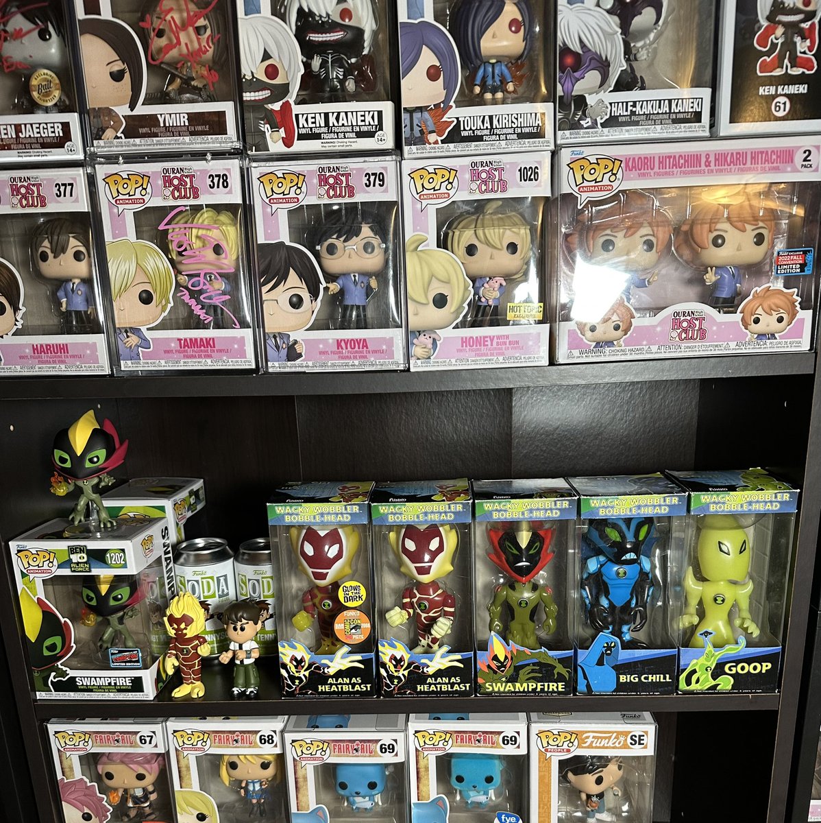 I finally get to show off my complete #Ben10 #funko set and show off my favorite chase of all time on #funkosodasaturday 
<a href="/OriginalFunko/">Funko</a> <a href="/brianmariotti/">Brian Mariotti</a>