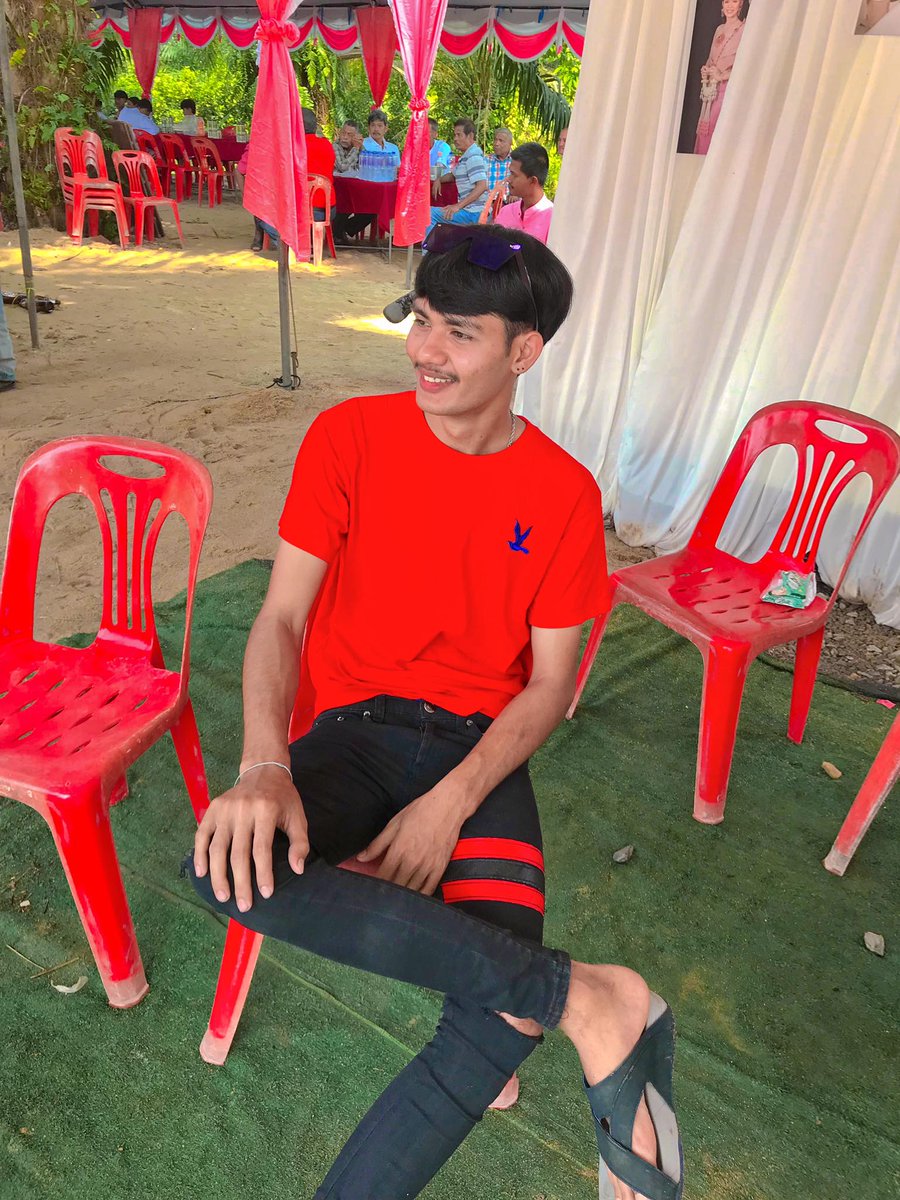 PooM_25452002's tweet photo. เหงาอยู่แต่ไม่รู้จะคุยกับใคร🥲💨
#สุราษฏร์ธานี #วค https://t.co/iZYC5YJEAn