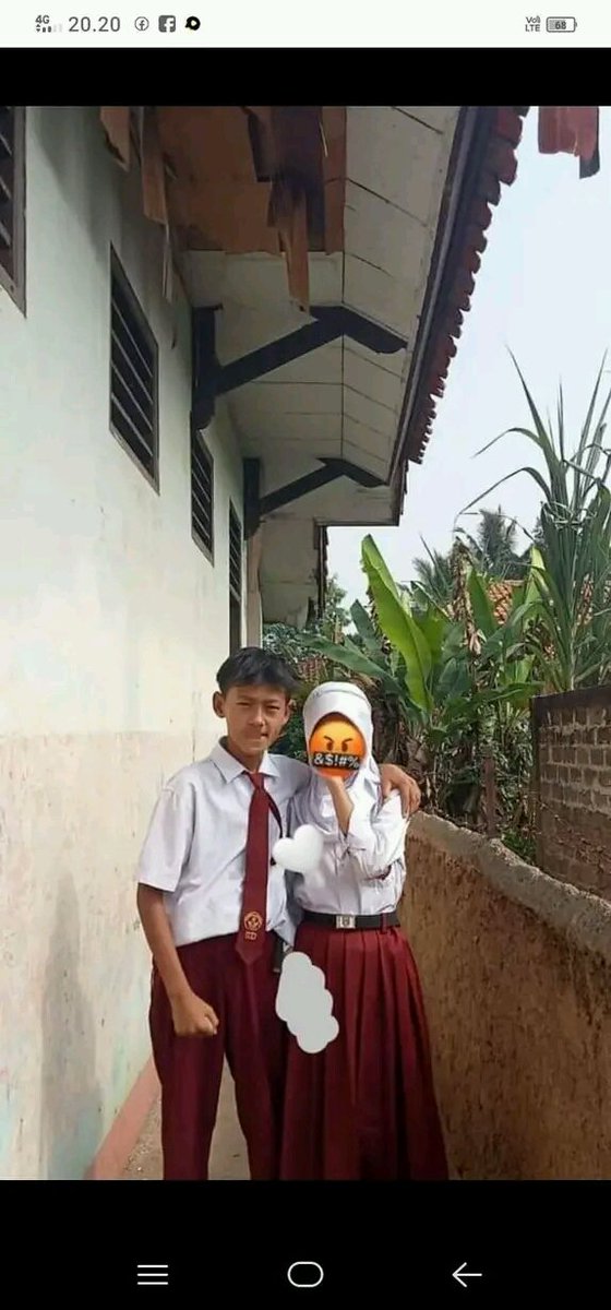 aldy123tea's tweet photo. Kelakuan bocah sd jaman sekarang https://t.co/4gti4U1pyj