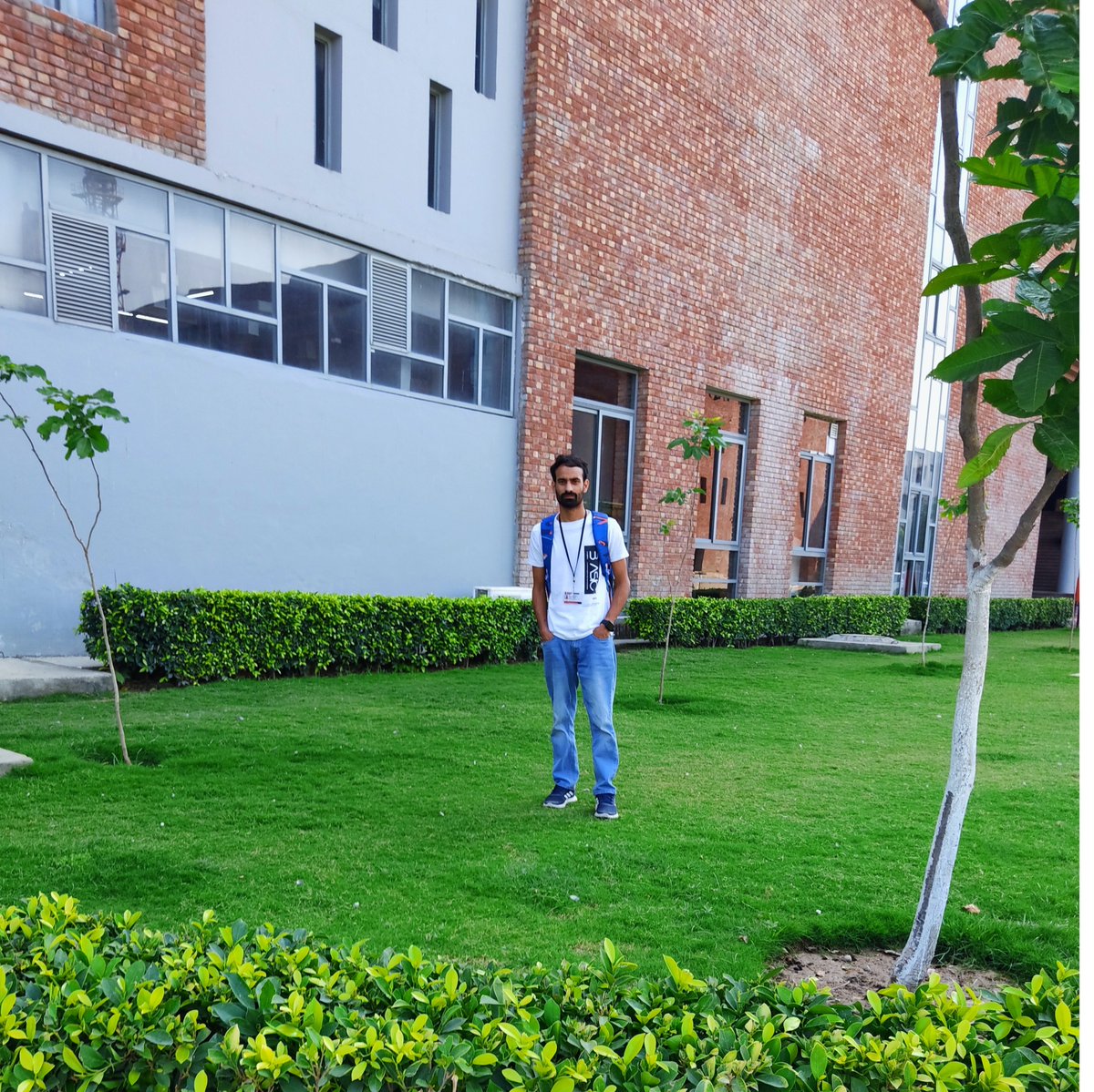 #NewProfilePic #Chandigarhuniversity 
@Chandigarh_uni