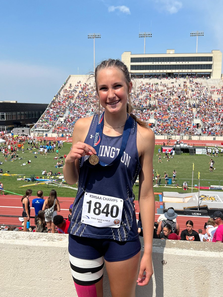 Congrats to Emily O’Brien on finishing 5th in 100M Hurdles.