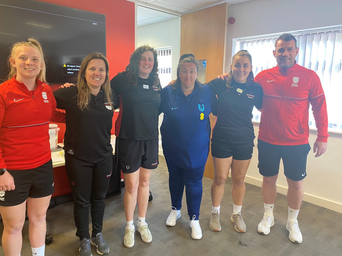 Thank you <a href="/StaceyMiless/">Stacey Miles</a> <a href="/lu_dms/">Dr Luciana De Martin Silva</a> for the opportunity to deliver at <a href="/GlosFA/">Gloucestershire FA ⚽</a> Women’s Coaching Day last weekend. Translating some academic work to practice, as well as contribute out on the pitch. The conversations showed the power of these kinds of events for coaches. #connectivity