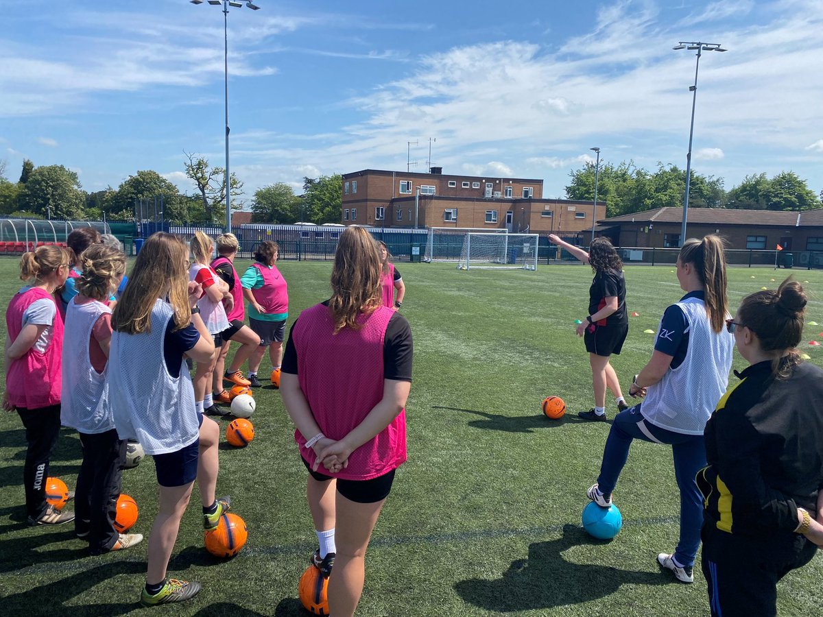 ScreenJ's tweet image. Thank you @StaceyMiless @lu_dms for the opportunity to deliver at @GlosFA Women’s Coaching Day last weekend. Translating some academic work to practice, as well as contribute out on the pitch. The conversations showed the power of these kinds of events for coaches. #connectivity