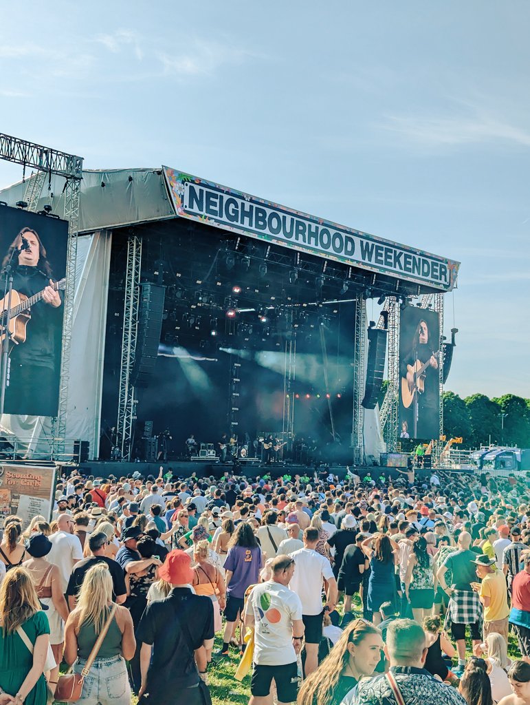 Big chants of 'f*ck the Tories' for @JamieWebster94 at @nbhdweekender and, I can't lie, I absolutely LOVE to see it! Love you Warrington ❤️