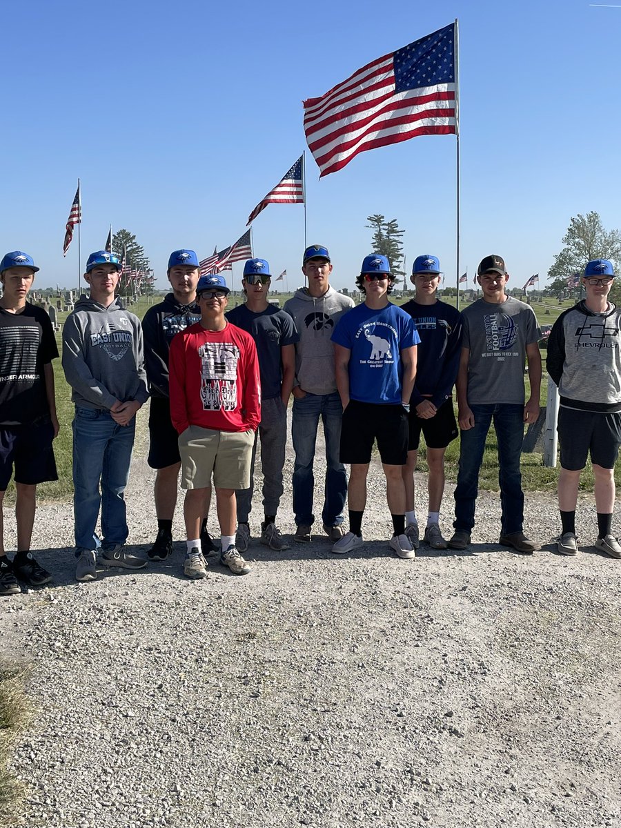 East Union Baseball (@eastunionbaseb1) on Twitter photo Today some of our boys had the opportunity to give back, as we were honored with the chance to help raise our Nation’s Flag at Greenlawn Cemetery in Afton, in honor of Memorial Day Weekend! Today some of our boys had the opportunity to give back, as we were honored with the chance to help raise our Nation’s Flag at Greenlawn Cemetery in Afton, in honor of Memorial Day Weekend!