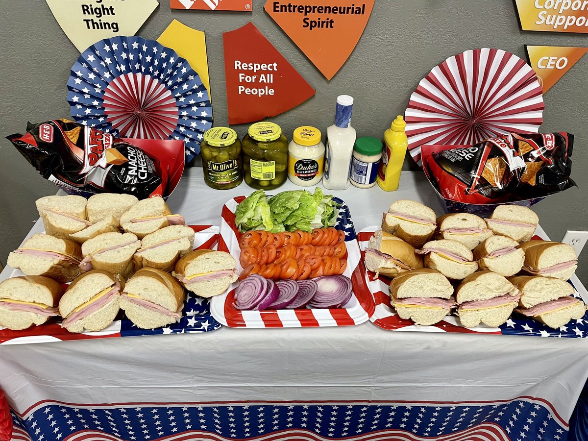 Amy Hahn tweet media