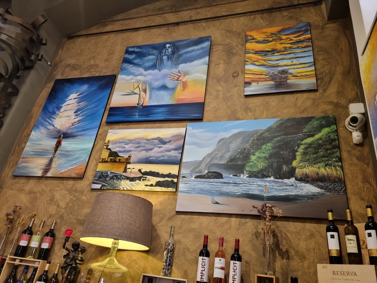 Bernard42001341's tweet image. Rua de Santa Maria, Funchal, Madeira
#tablefortwo