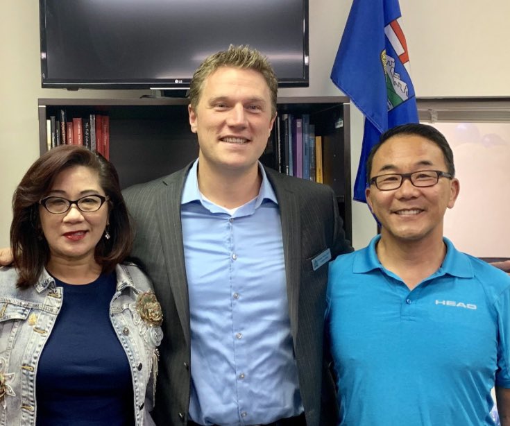 Longtime Conservative Sean Chu refused to resign from #yyccc after his record of misconduct with a minor was made public. 

Cities have no power to force out a councillor. But the province? Ward 4 MLA’s Josephine Pon & Jeremy Nixon & the UCP did nothing.

#NeverUCP #ableg #abpoli