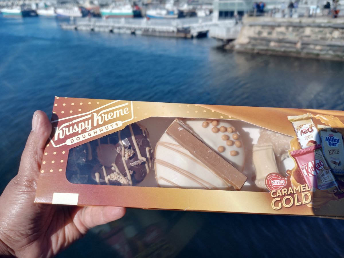 MsSunshineVel's tweet image. #1 #GoldenMoments 
#KKSA #KrispyKremexNestle #GoForGold #KKxAirlink
@KrispyKreme_ZA