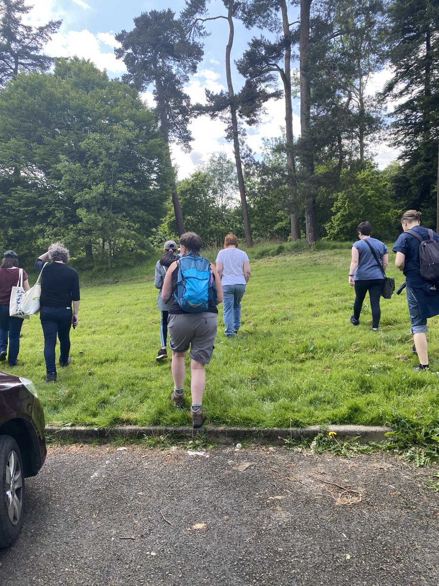 nisha_tandon's tweet photo. β¦@artsektaβ© what a fantastic afternoon in Glencrain Park learning about edible plants growing in our Parks. Part of our #ForthMeadow Greenway project. Thanks to β¦@belfastccβ© for funding the programme under #PeaceIV programme. Thank you to Dermot Hughes a great teacher https://t.co/t5KTyo1C0A