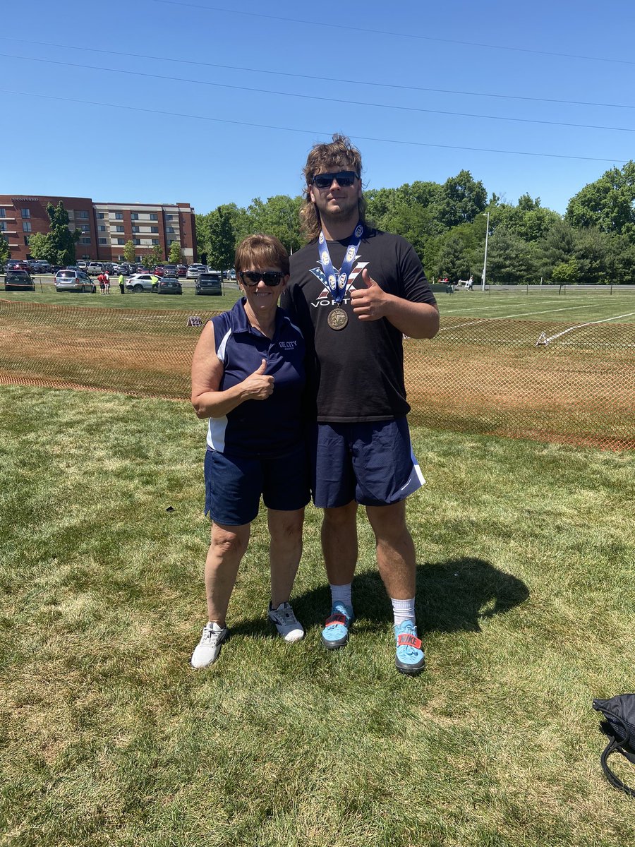 Oil City Track & Field tweet media