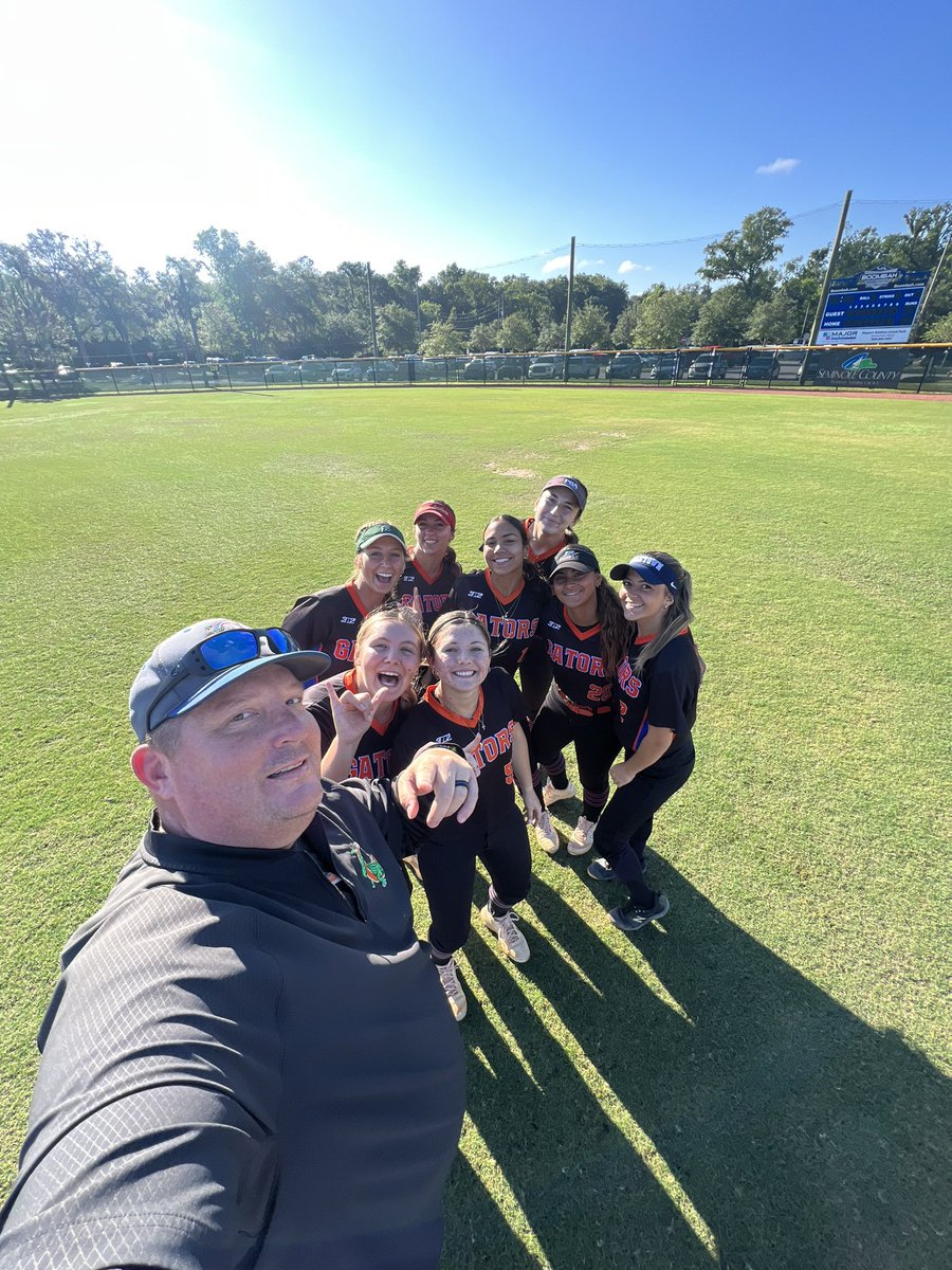 Both Lady Gators Jackson 18U and 18U Gold go 1-1 on day 1 of the Elite Rock Dual Qualifier. Proud of
These girls! @jackson_gators