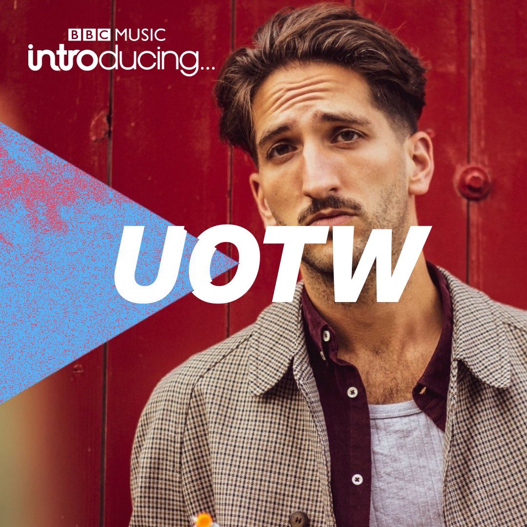 iamdanielpascoe's tweet image. It’s that time again… time to showcase the best from right here in the south west! ⚡️

Our #UOTW is from Robi Mitch and is perfect for any summer playlist AND we have @bbcthree’s #ProjectIcon WINNER @dylanandthemoon in session!

I’m live now until 10pm ⚡️