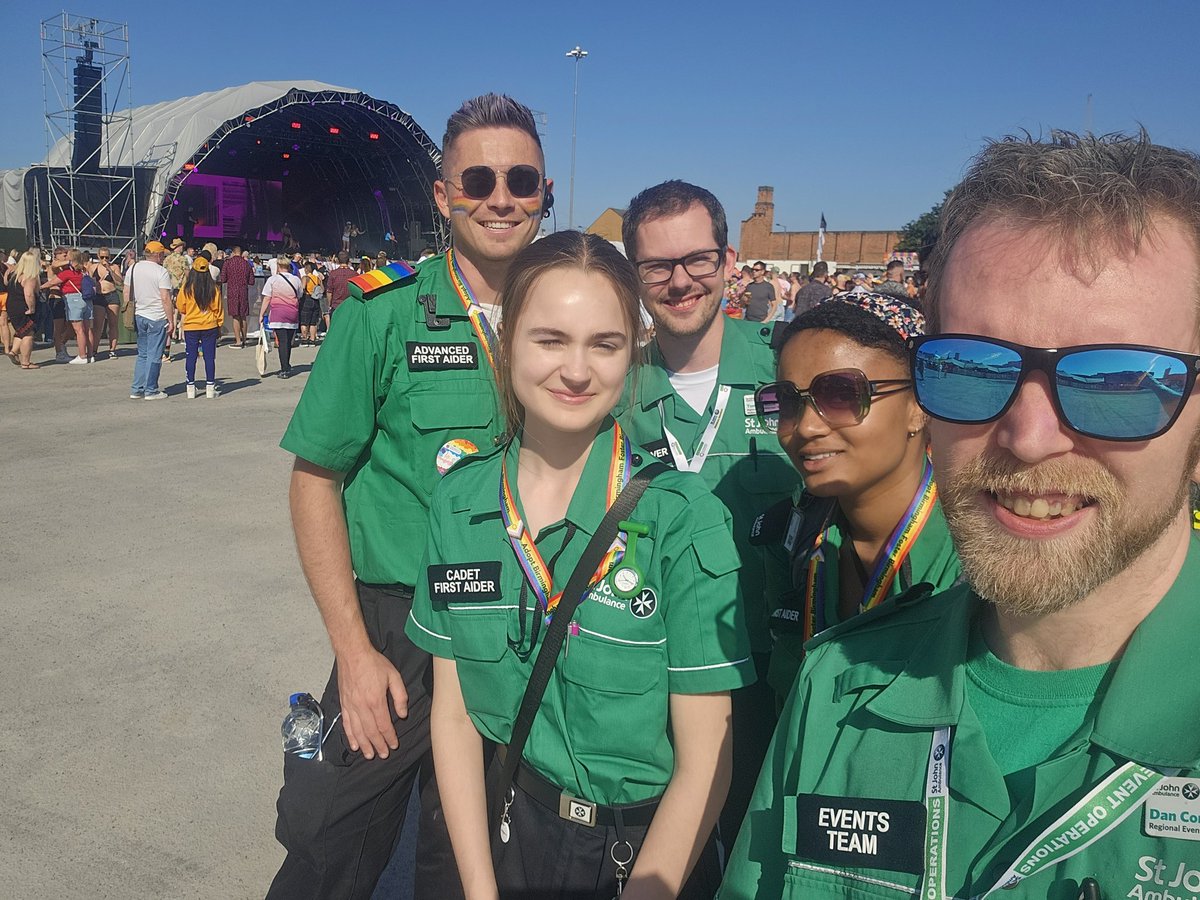 SJA_DConlon's tweet photo. @tom_s_10 &amp; I are having a fantastic  time catching up with all of the @stjohnambulance teams based around the @BirminghamPride site. 
We've spoken to some amazing foot teams and ambulance crews who are having a great time at the event. https://t.co/F2DIY1j361