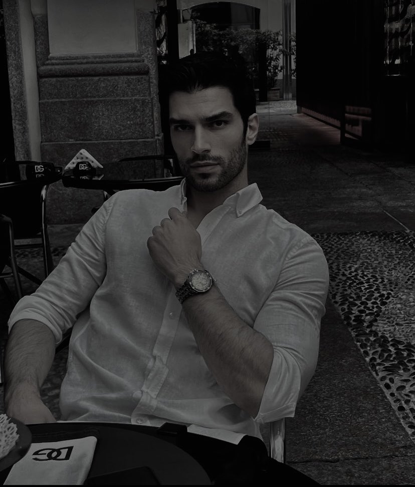 he viewed his own mentality as grotesque but useful, like a chair made of antlers