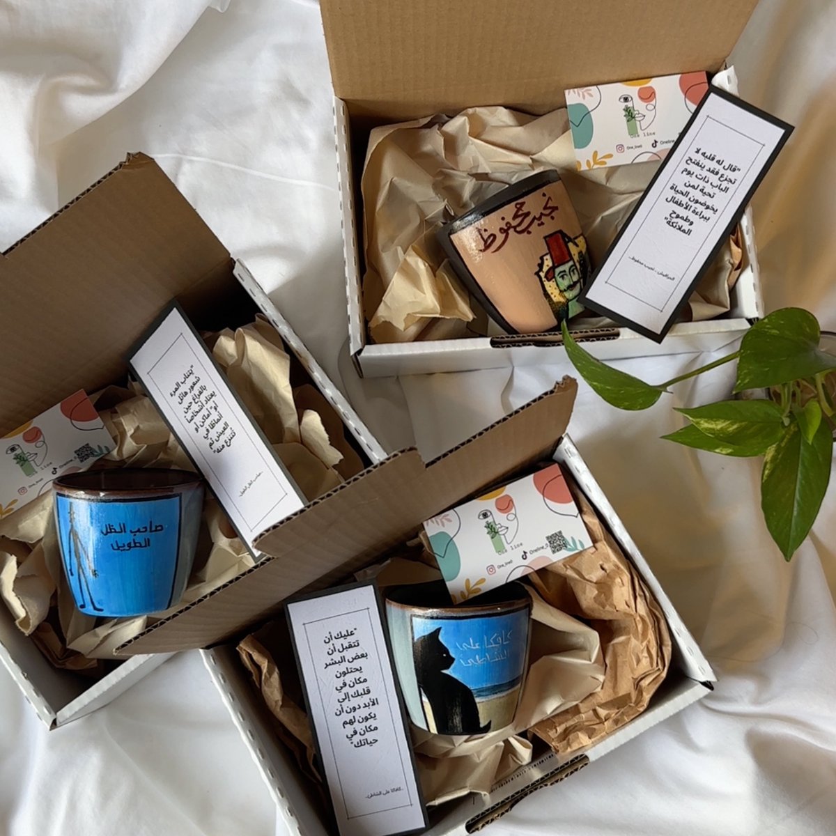 Sold out ❤️‍🔥
تتهنون يارب..
لكثرة الطلب راح ترجع تتوفر بالمتجر من جديد + نستقبل رسمات حسب الطلب للي حابين بأغلفة كتبهم المفضلة♥️  
.
.
#كتب #book #روايات #رواية #شجرة_البرتقال_الرائعة #كافكا_على_الشاطئ #دوستوفيسكي #نجيب_محفوظ #قراءة