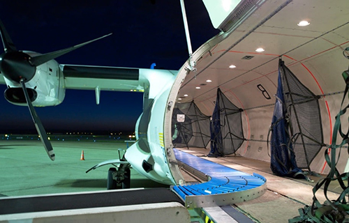 fabsenbln's tweet photo. This week an ATR 72-500 (reg. F-HEMY | hex 399198) of 🇫🇷"Air65 Aviation" arrived in Abidjan🇨🇮. So far it made trips to #Lomé🇹🇬, #Contonou🇧🇯 &amp; #Niamey🇳🇪. Air65 offers cargo transports, also for "special missions". It was parked today in the military section at Niamey airport. https://t.co/wneahmBJuZ